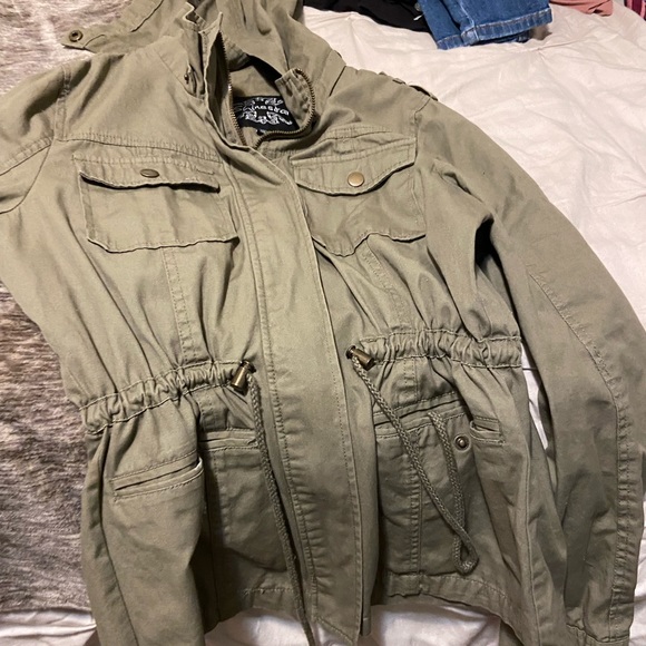 army green jacket - Picture 2 of 2